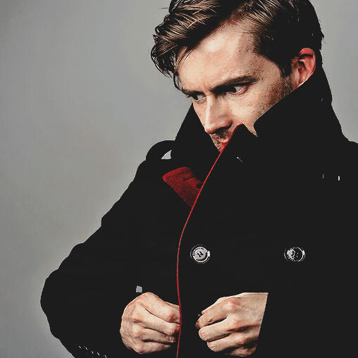 SHERLOCK HOLMES