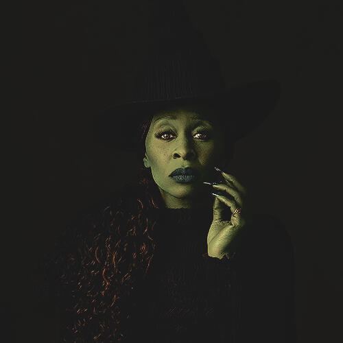 ELPHABA THROPP